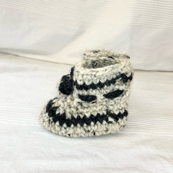 Wool Knit Slippers with Sheepskin Sherpa Soles - Picture 5 of 14